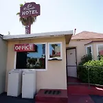 El Royale Hotel - Near Universal Studios Hollywood
